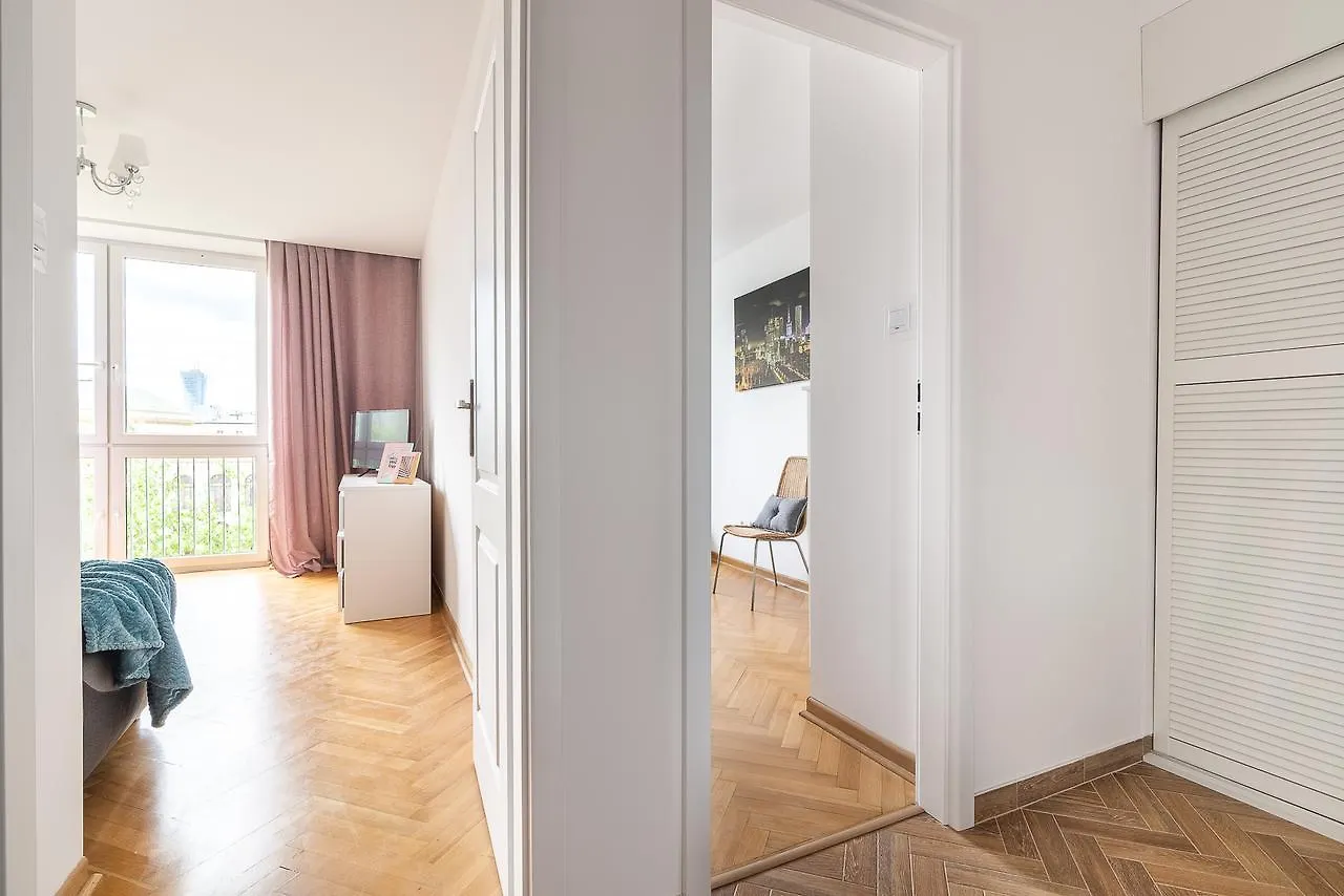 Rent Like Home Senatorska 40 Varsovie 0*,  Pologne
